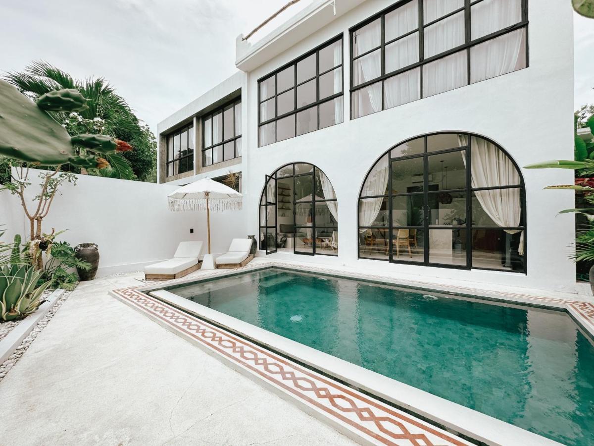Villa Akhila Canggu Buitenkant foto