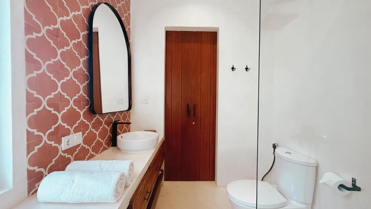 Villa Akhila Canggu Buitenkant foto