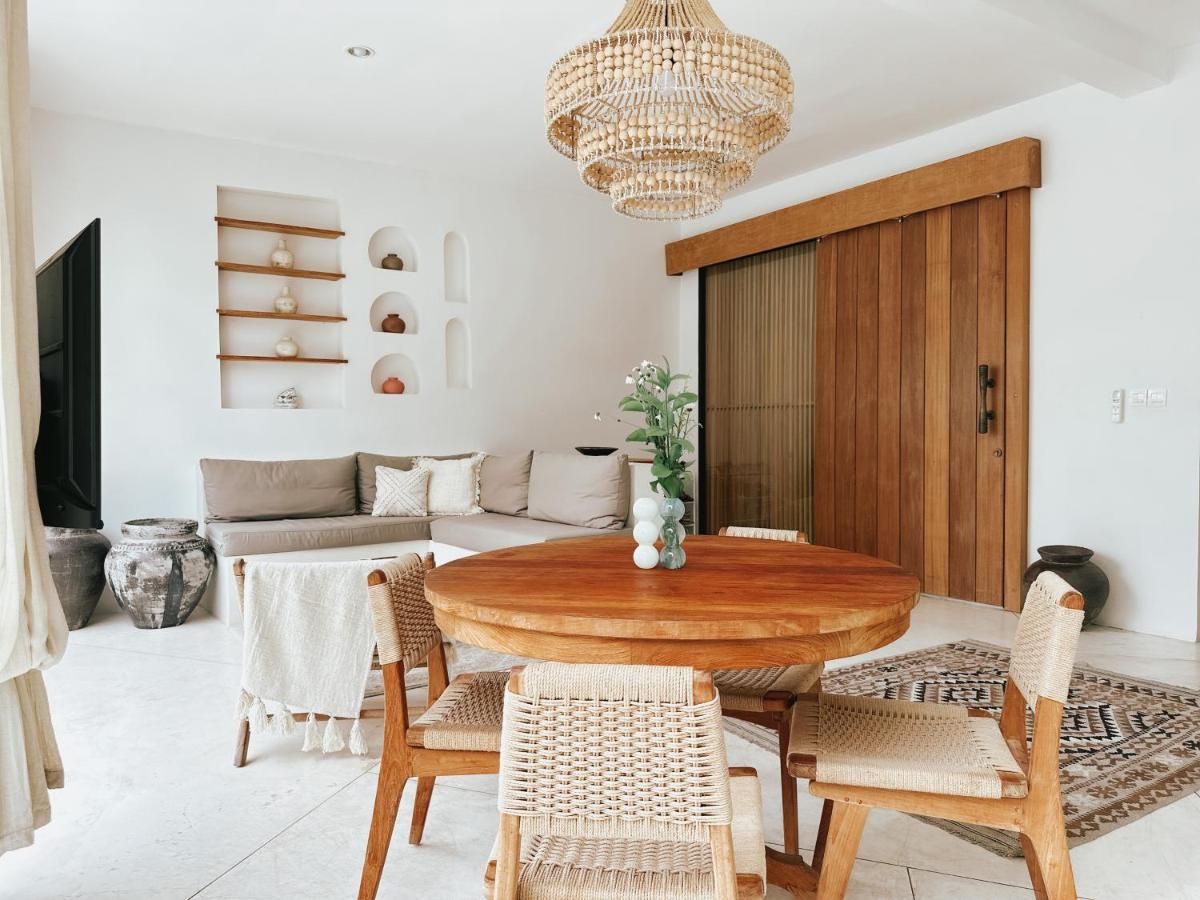 Villa Akhila Canggu Buitenkant foto